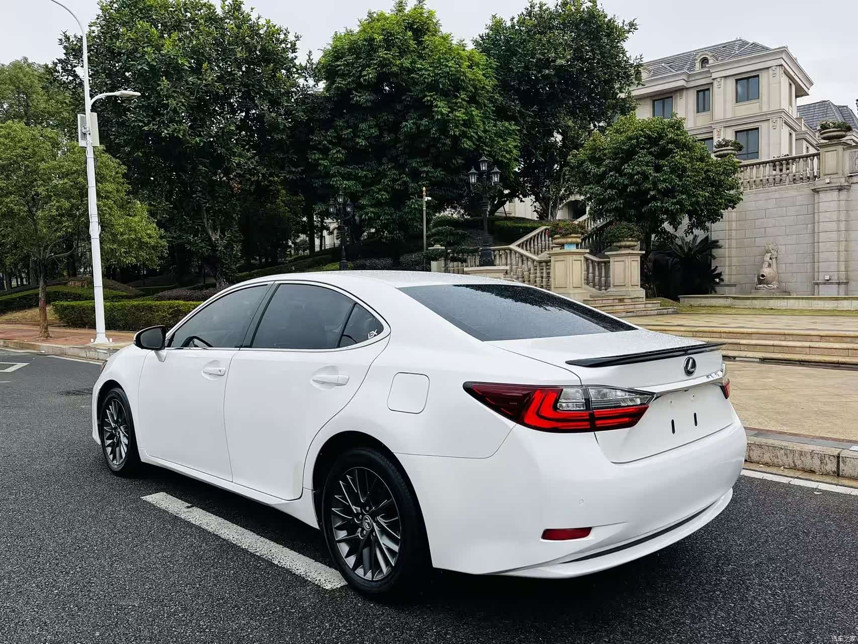 Lexus ES, 2018 20