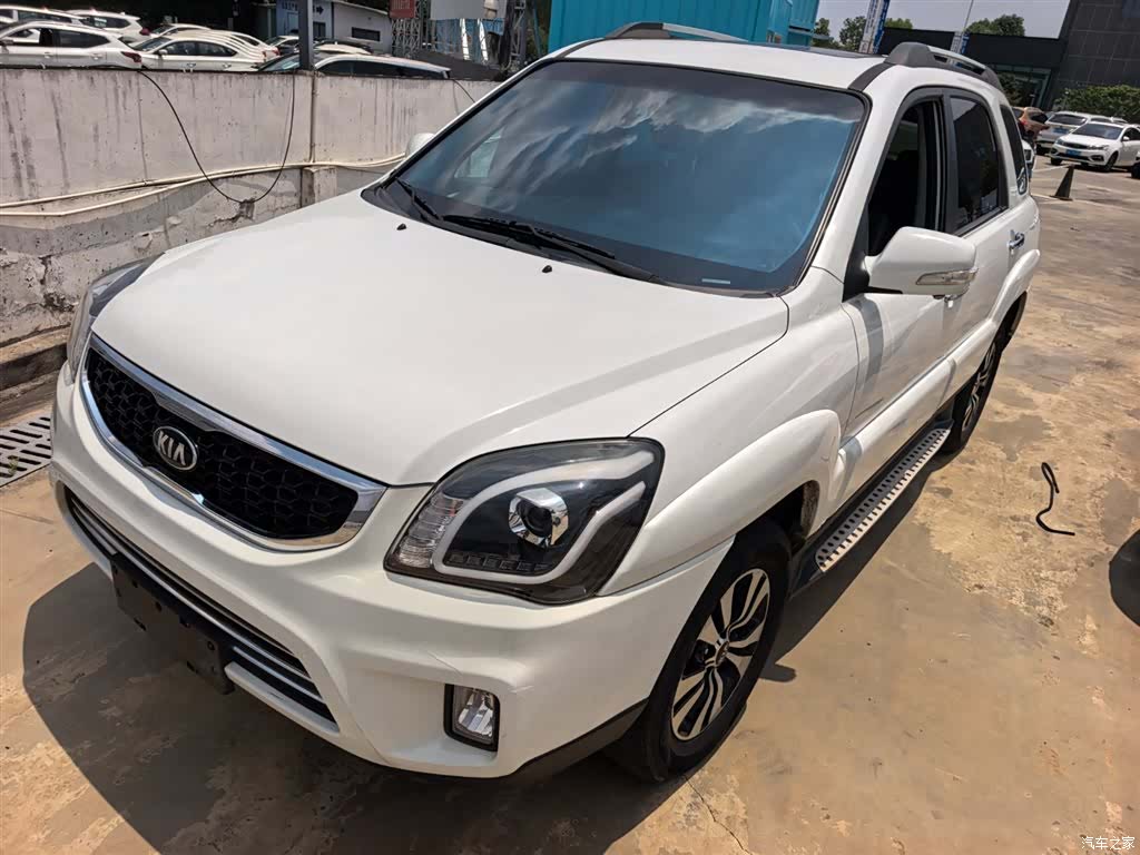 Kia GLS, 2014 1