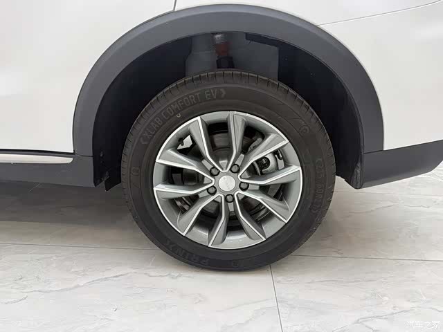 Roewe RX5, 2026 16