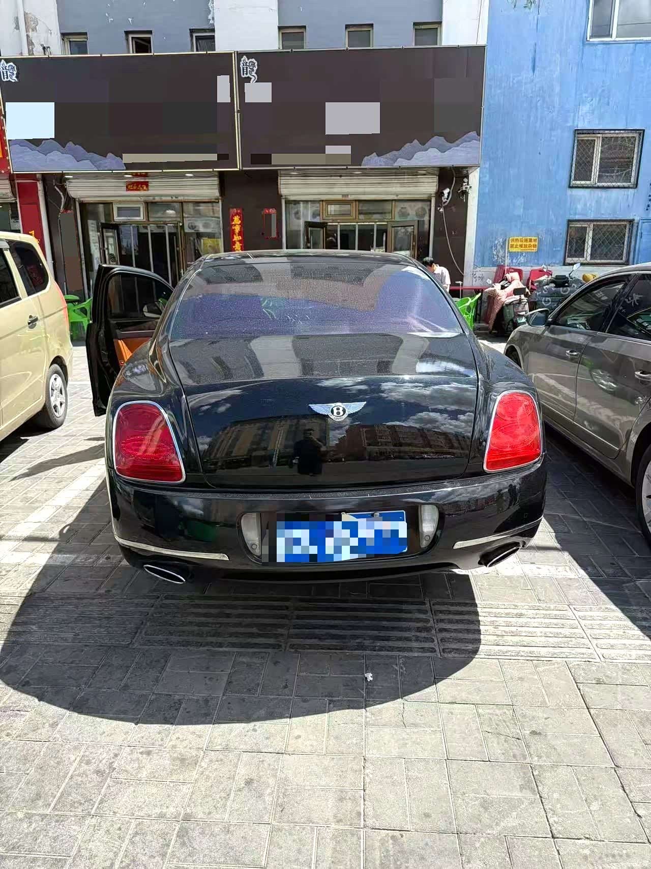 Bentley Flying Spur, 2010 4