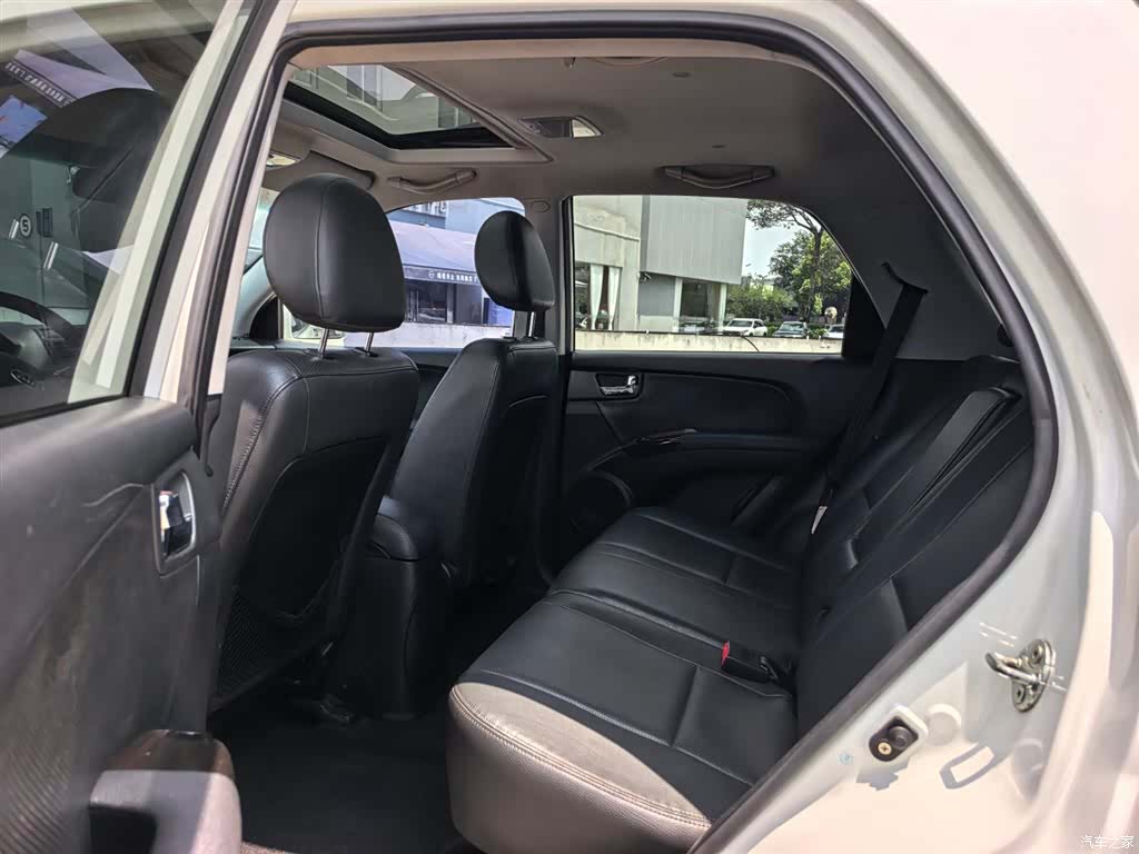 Kia GLS, 2014 9