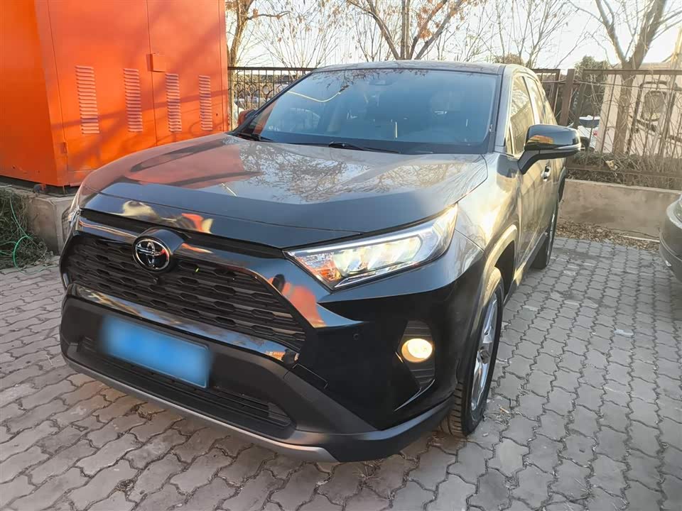 Toyota RAV4 Rongfang
