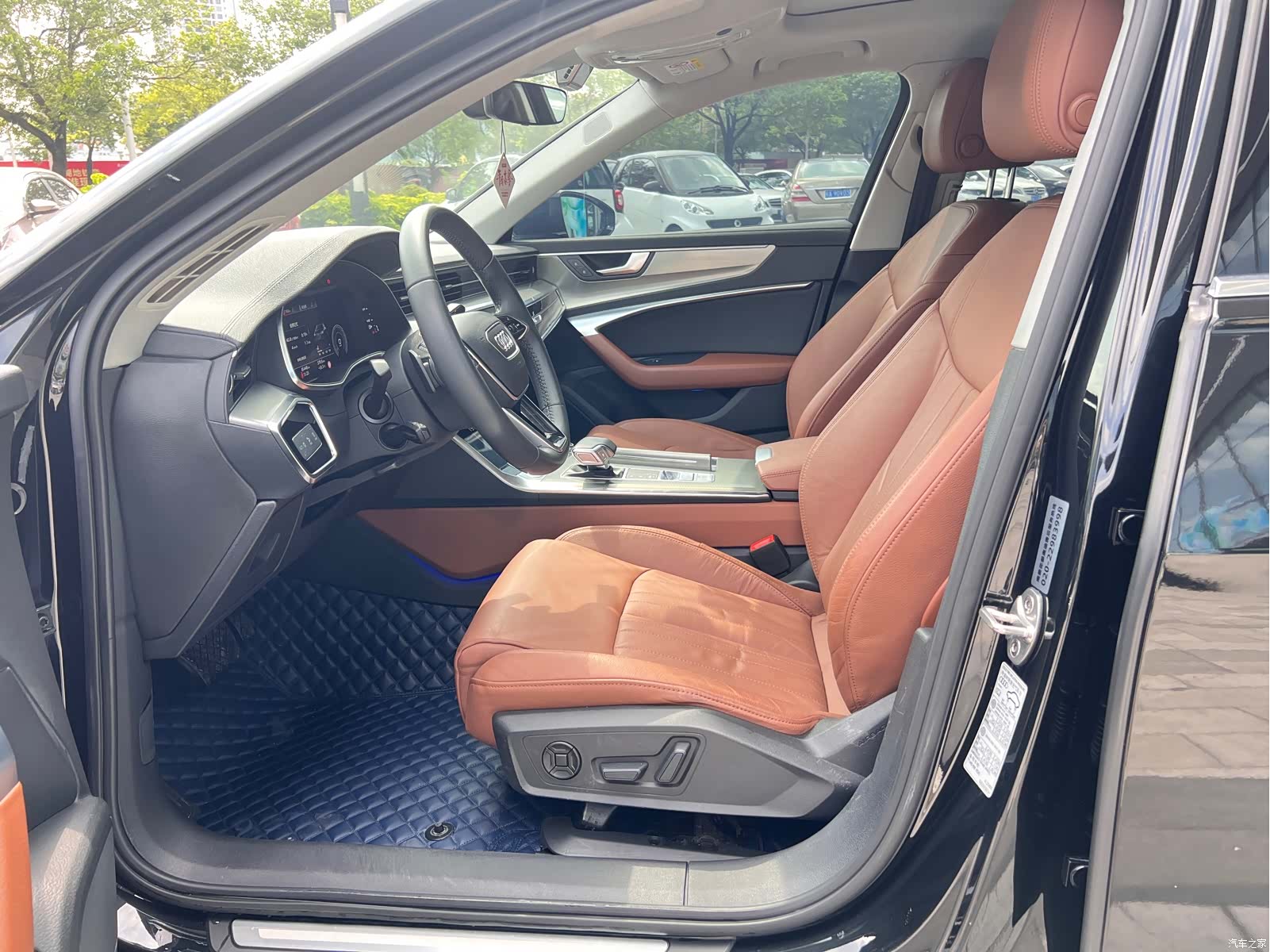 Audi A6L, 2019 9