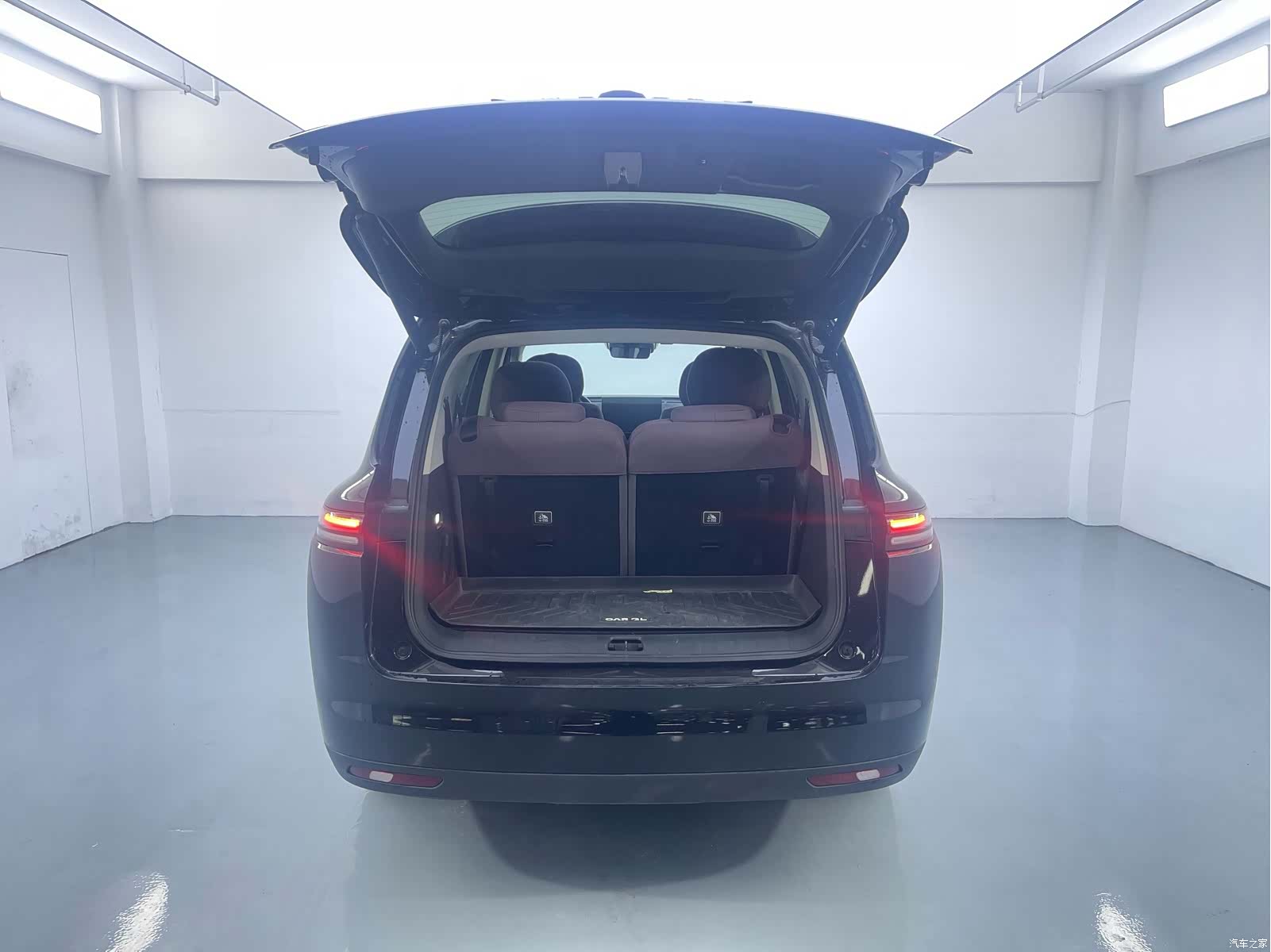 Leapmotor C16, 2025 11