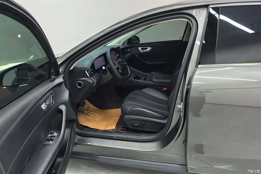 Roewe D7, 2024 9