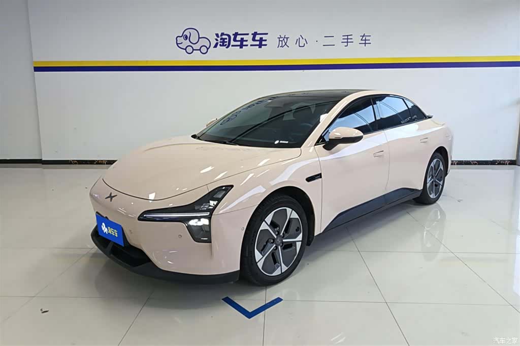 Xpeng Mona M03, 2025 1