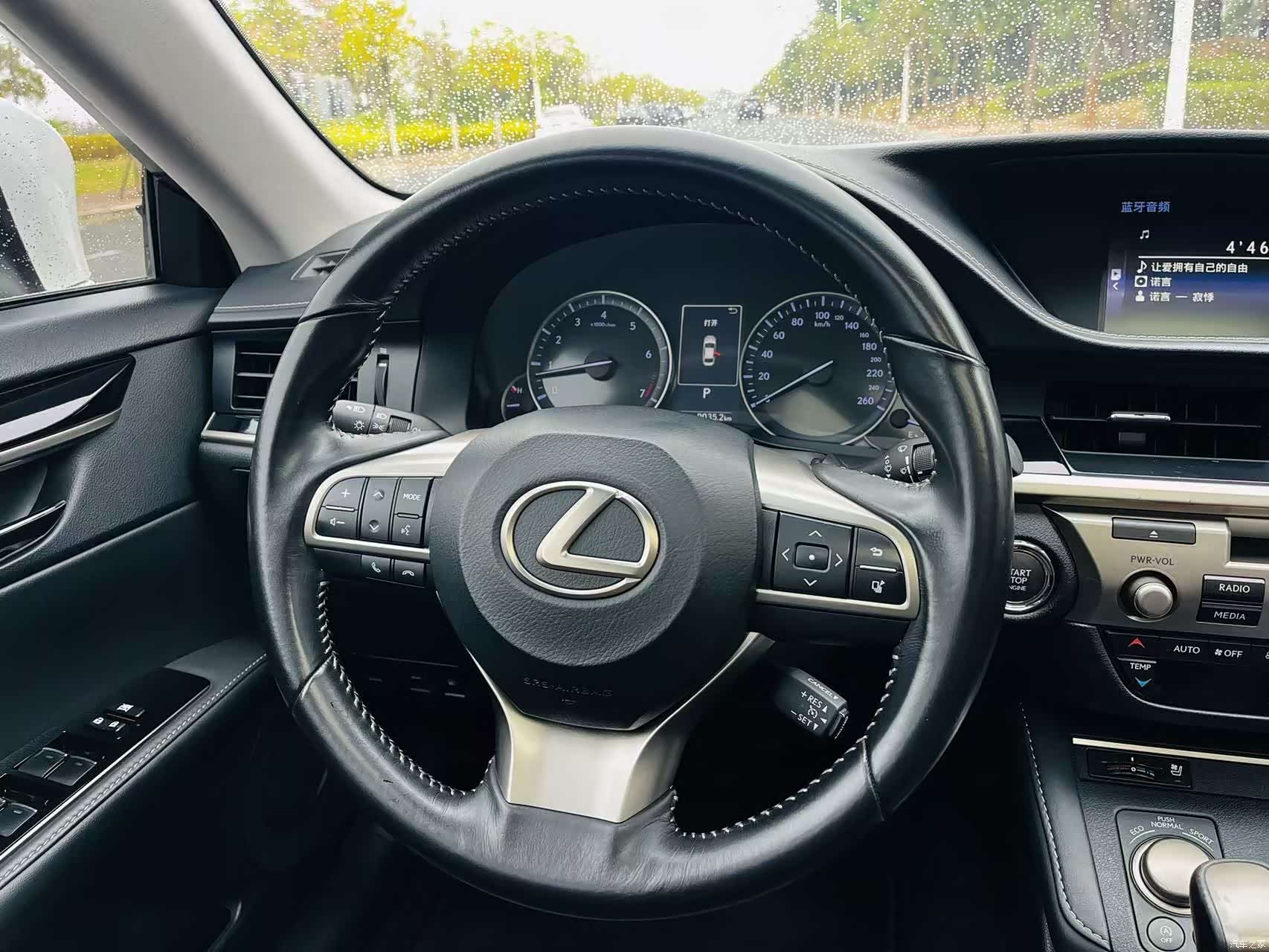 Lexus ES, 2018 8