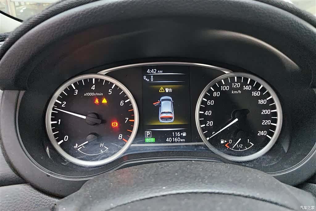 Nissan Tiida, 2017 14
