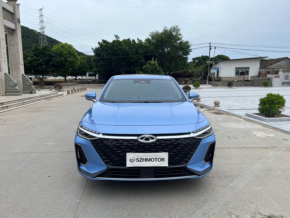 Chery Arrizo 8
