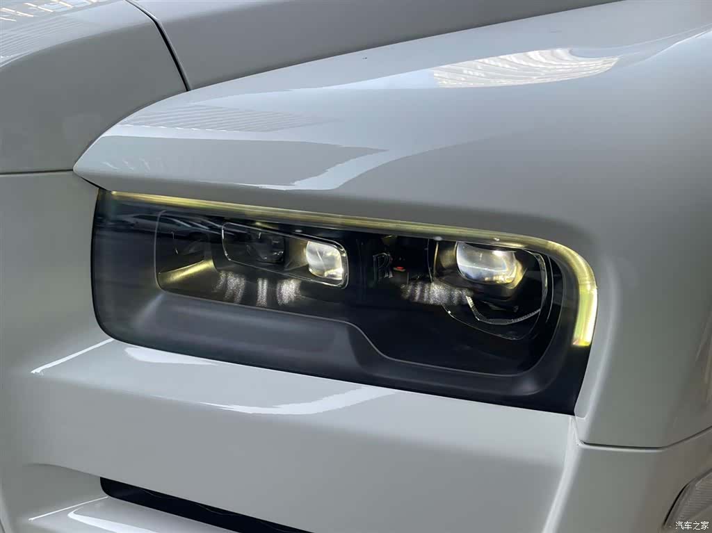 Rolls-Royce Cullinan, 2025 все фото