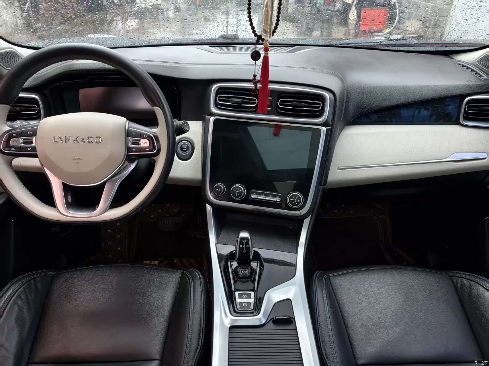 Lynk & Co 01, 2018 все фото