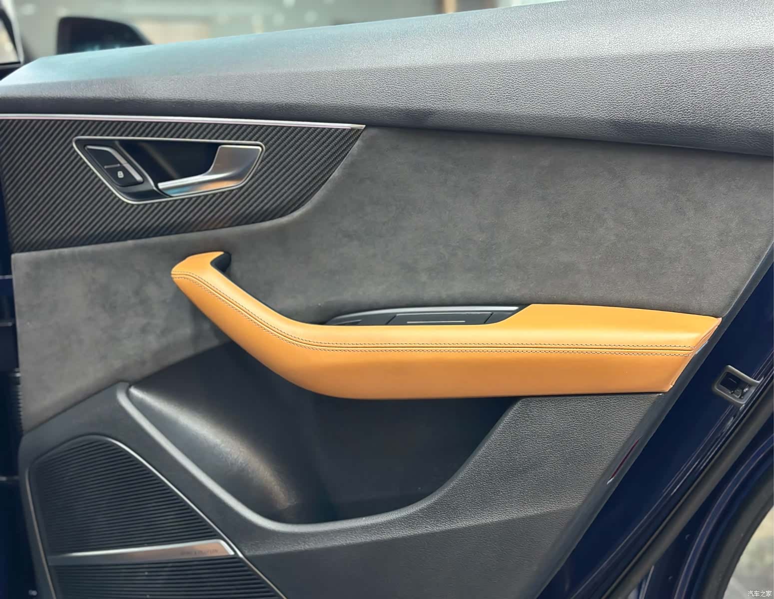 Audi Q8, 2021 11