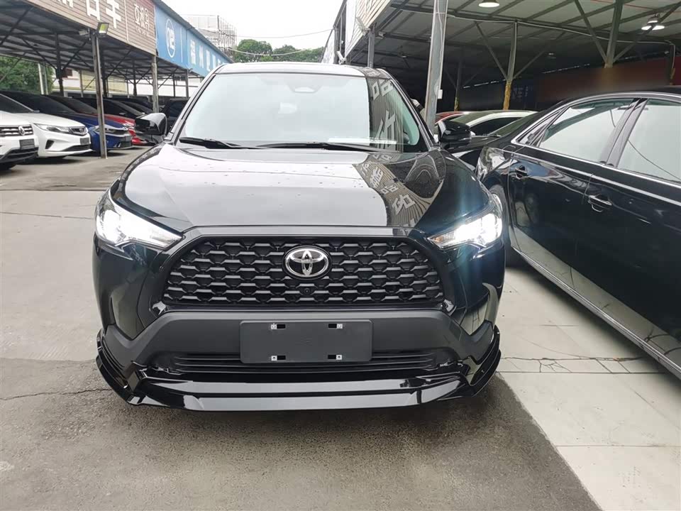 Toyota Corolla Sharp amplifier