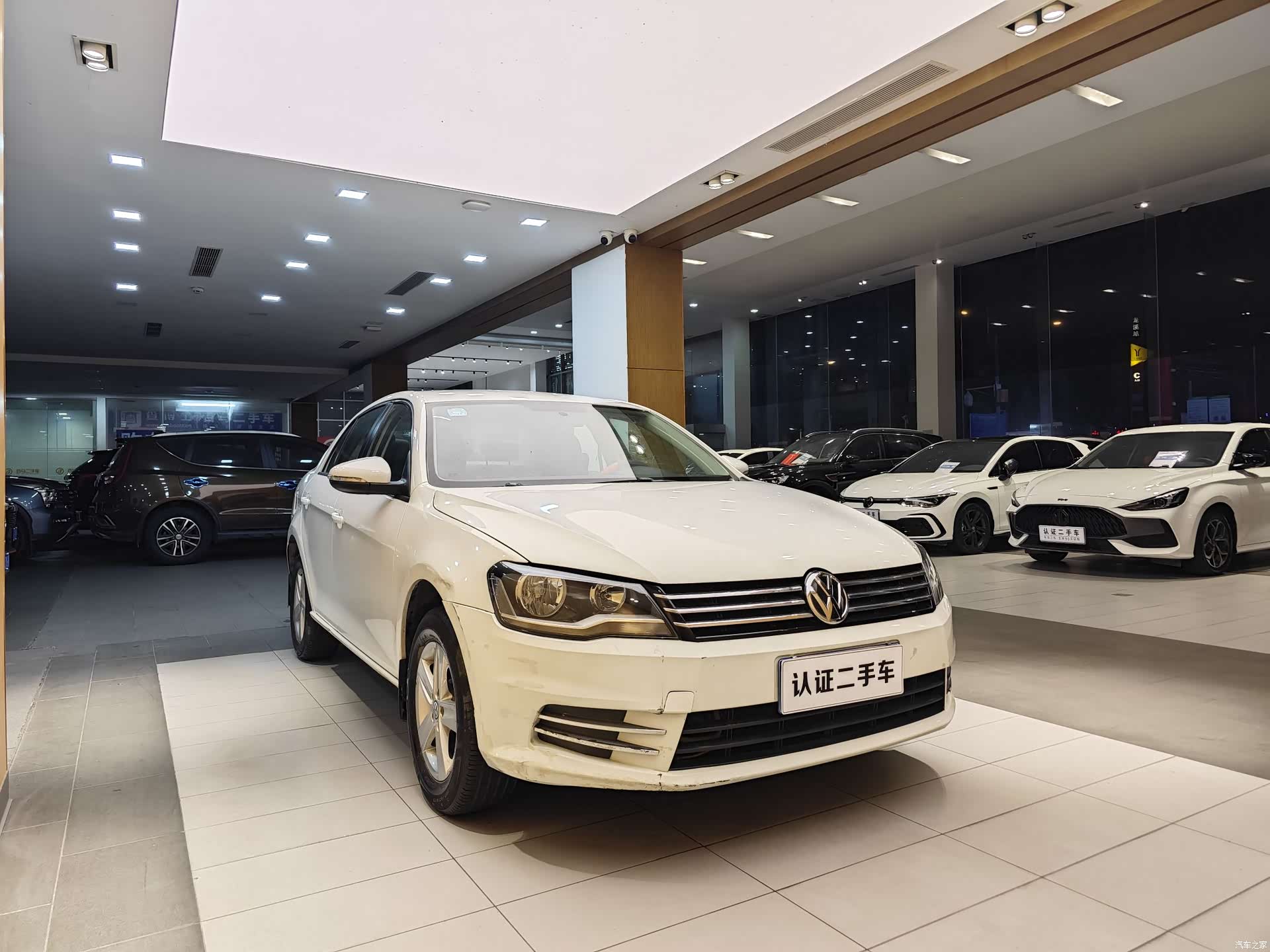 Volkswagen Bora, 2013 4