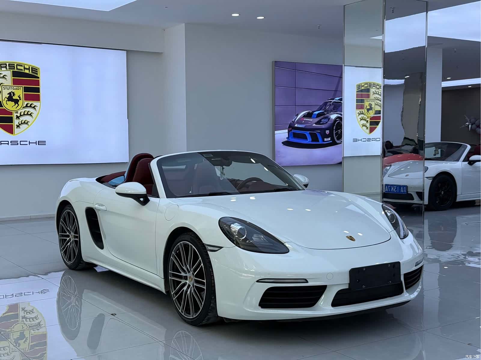 Porsche Boxster, 2019 3