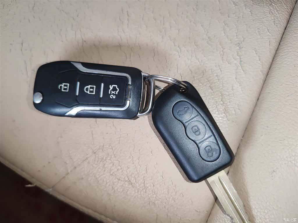 Changan V5, 2015 9