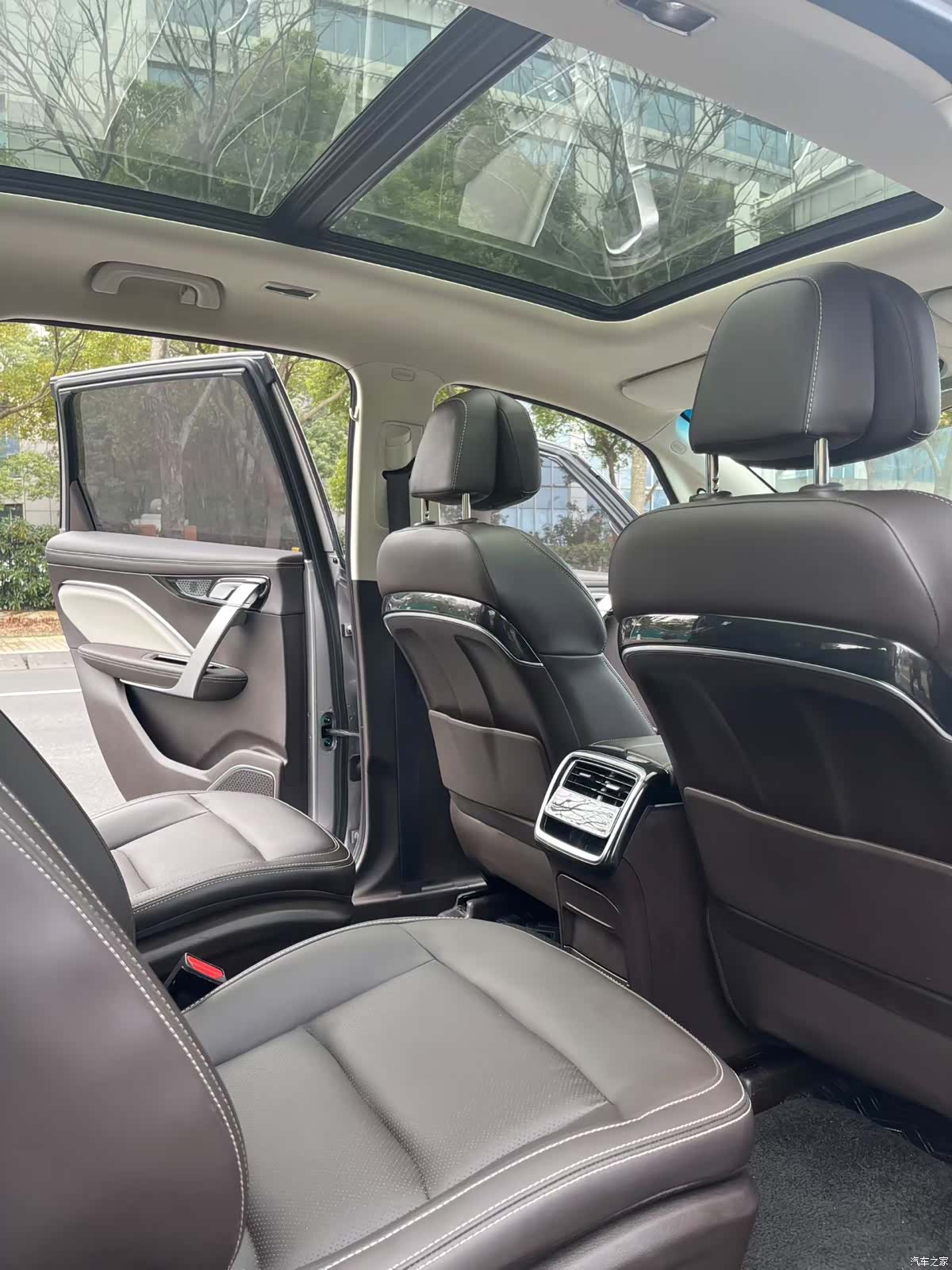 Geely Jiaji, 2019 6