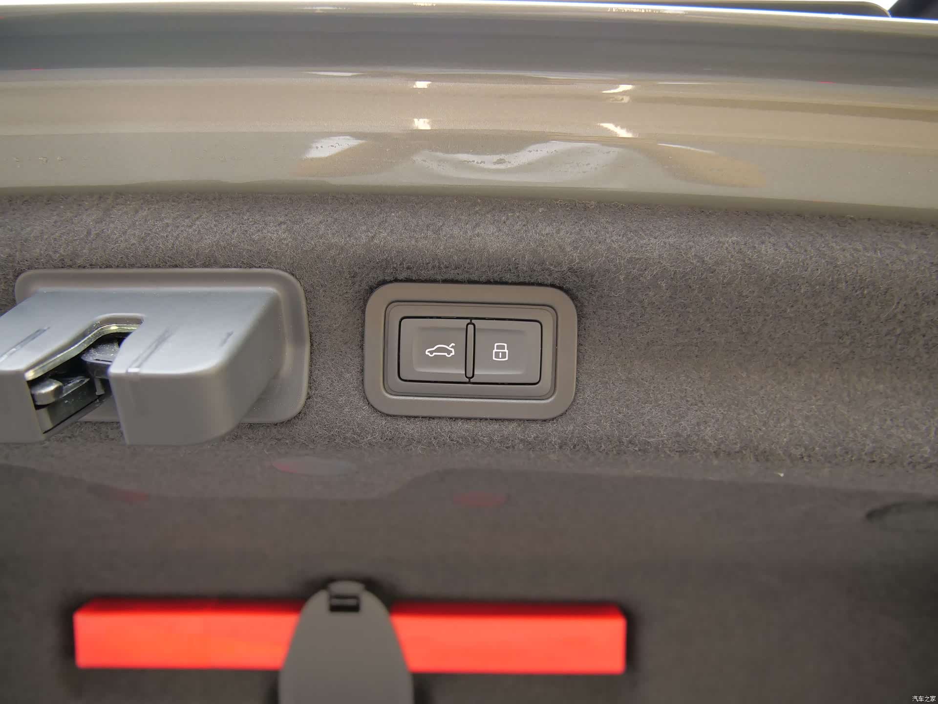 Audi A7L, 2024 18