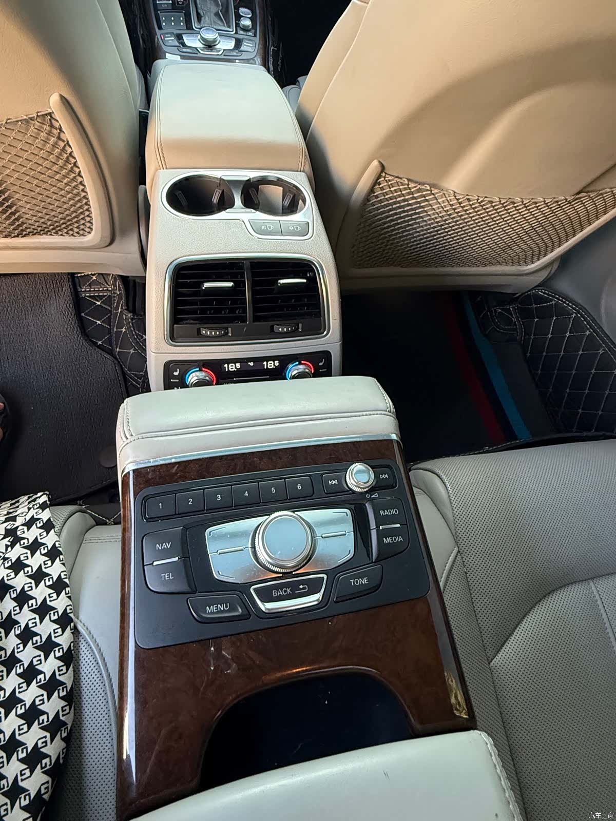 Audi A6L, 2013 6