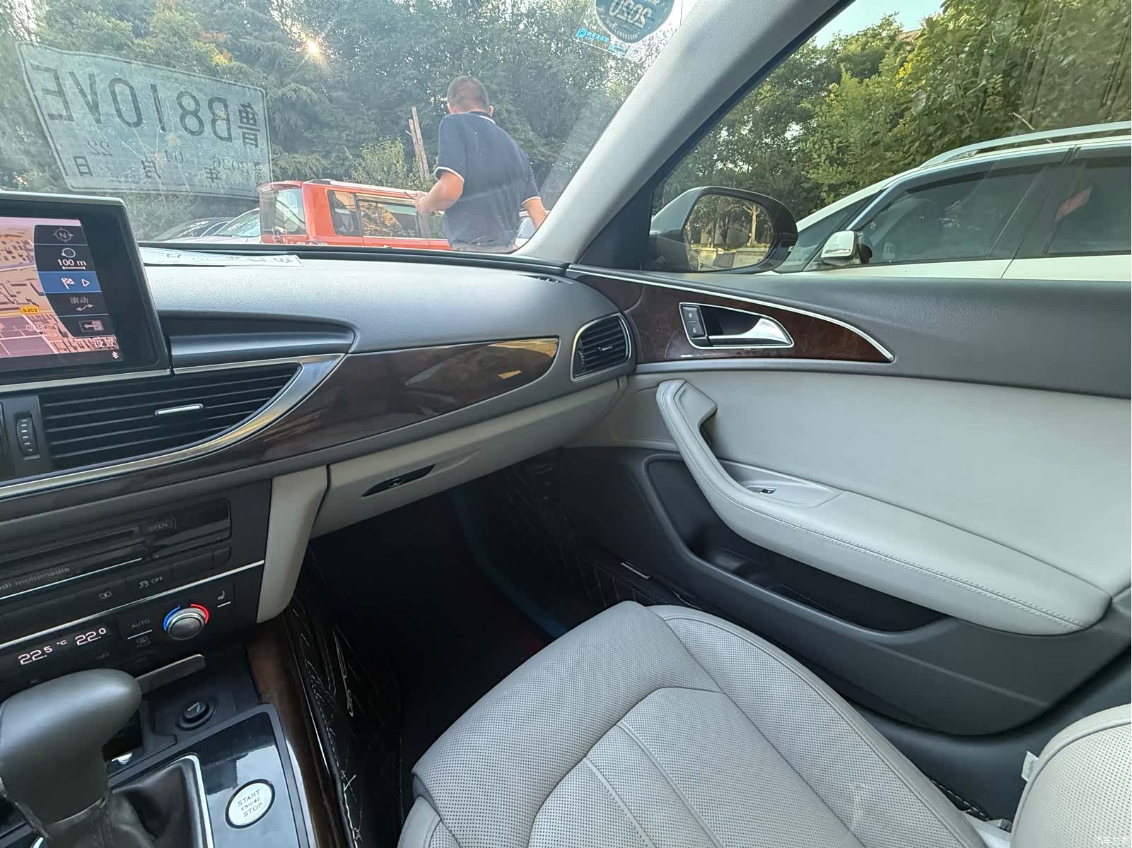Audi A6L, 2013 10