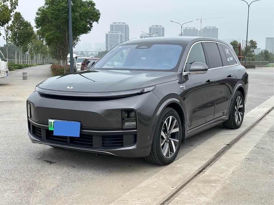 Li Auto Ideal L8