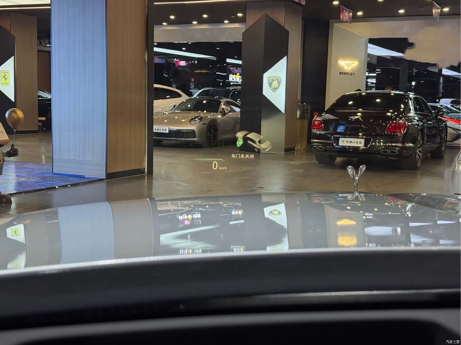 Rolls-Royce Ghost, 2022 10