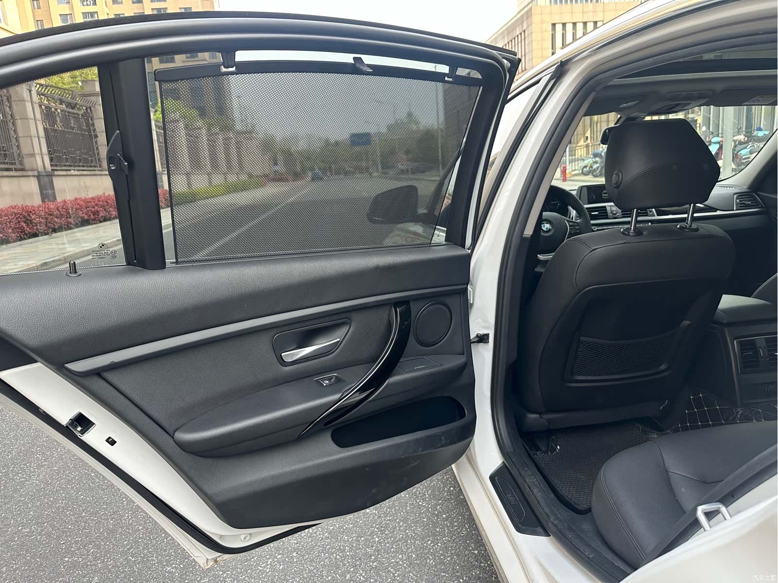 BMW 3 Series, 2017 9