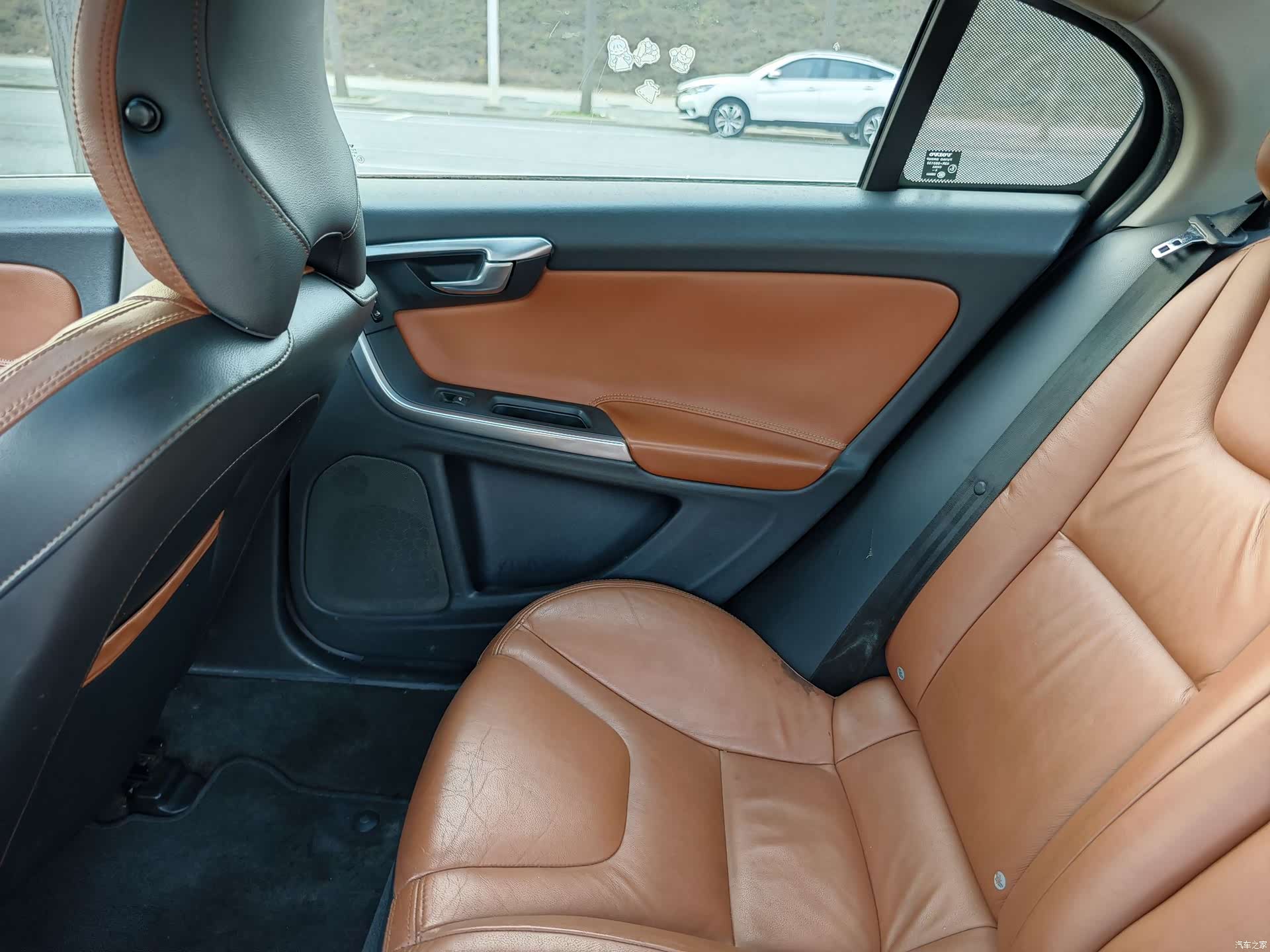 Volvo S60, 2015 14