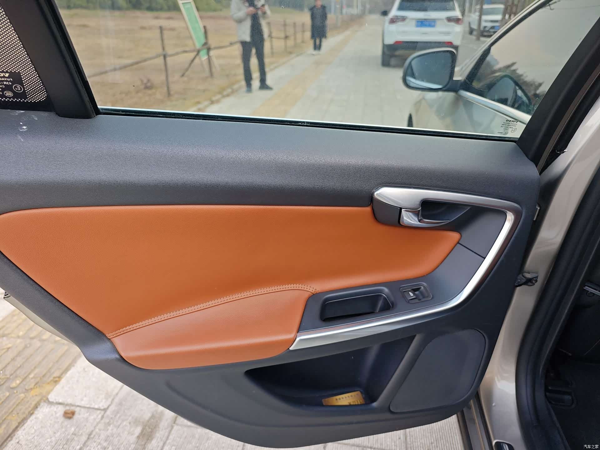 Volvo S60, 2015 13