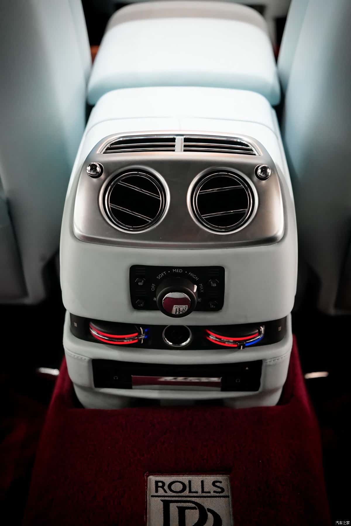 Rolls-Royce Ghost, 2019 21