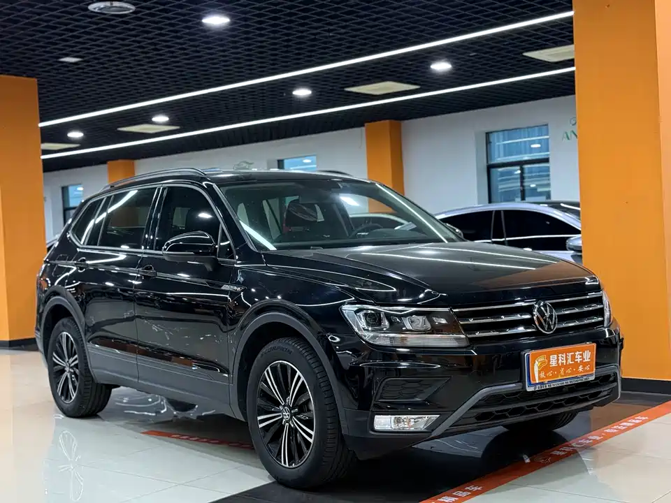 Volkswagen Tiguan L