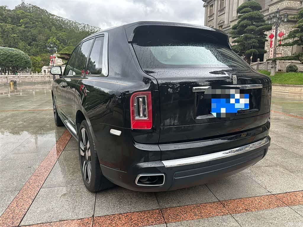 Rolls-Royce Cullinan, 2020 6