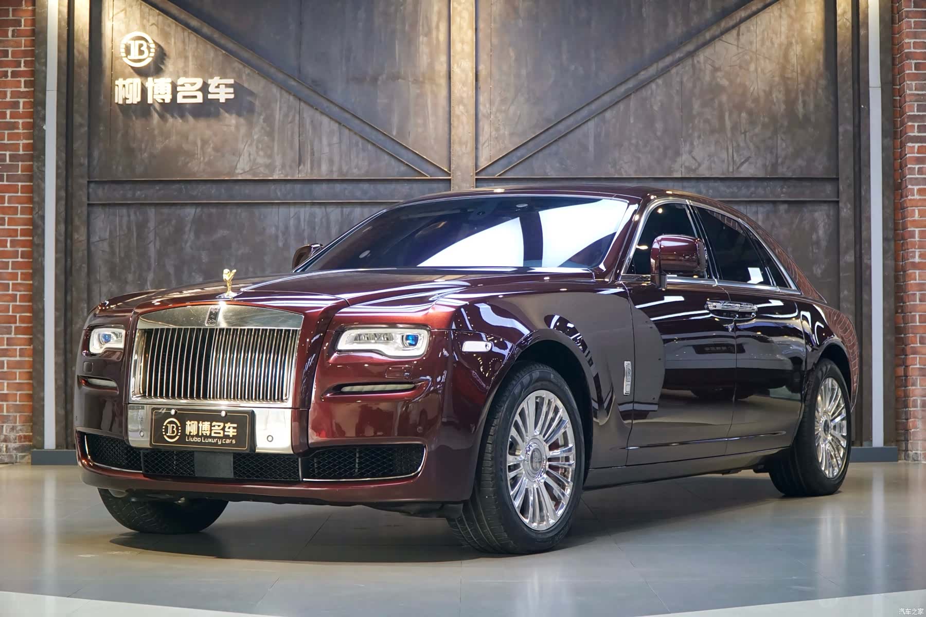Rolls-Royce Ghost, 2011 1