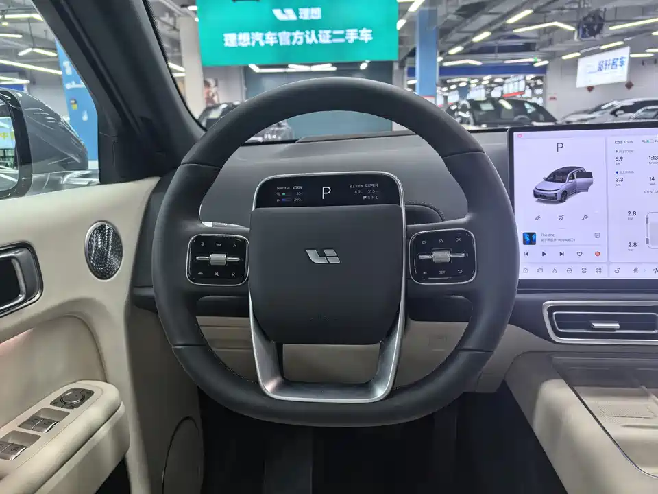Li Auto Ideal L7