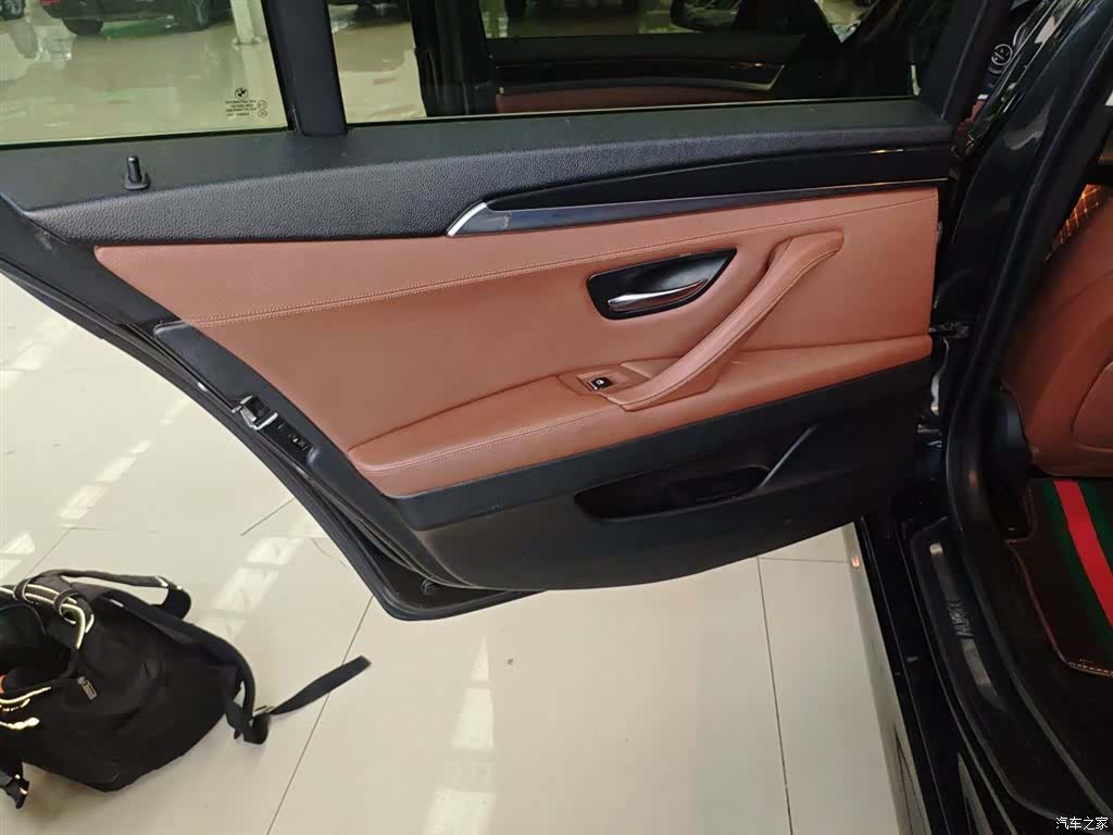 BMW 5 Series, 2015 22