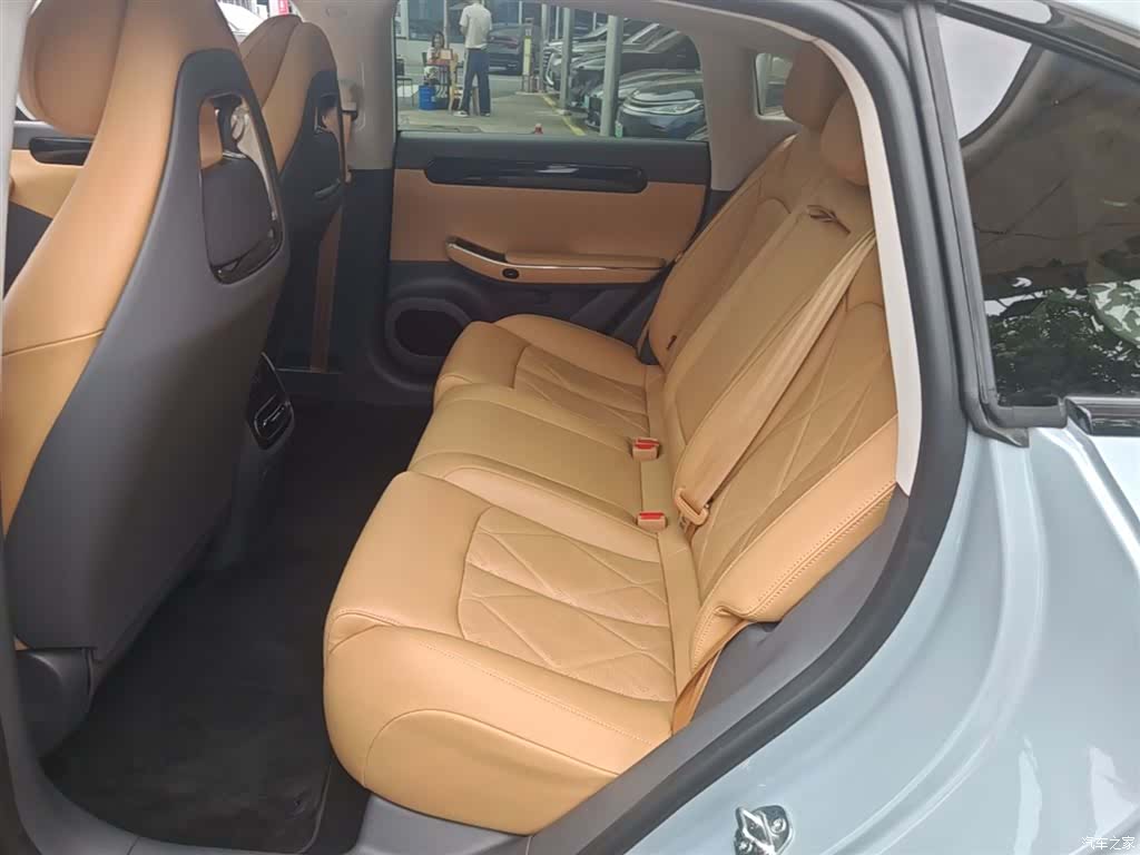 Leapmotor C01, 2024 17