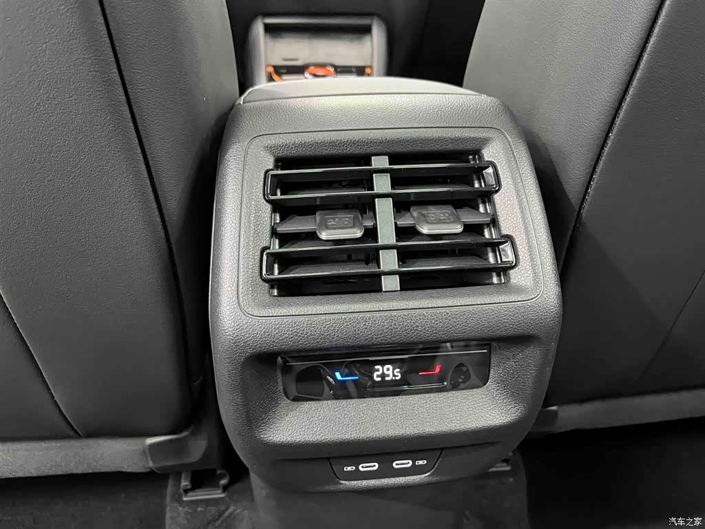 Volkswagen Tayron, 2025 15