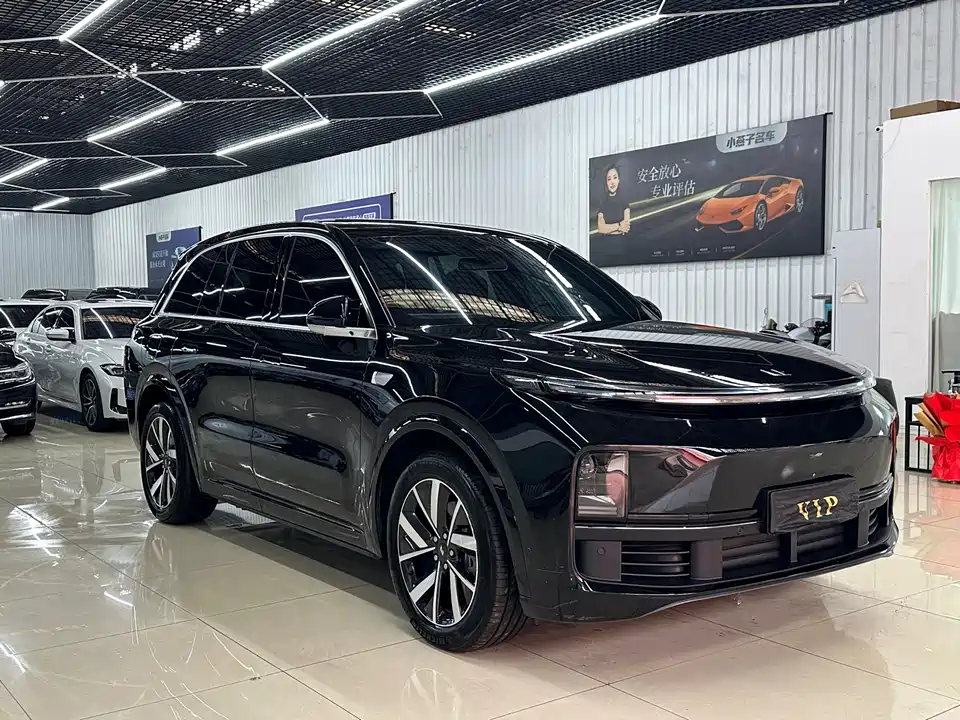 Li Auto Ideal L8