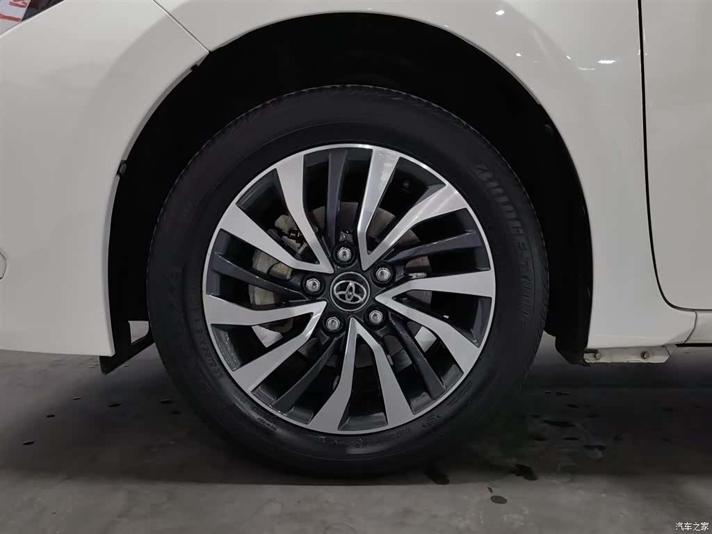 Toyota Corolla, 2018 17