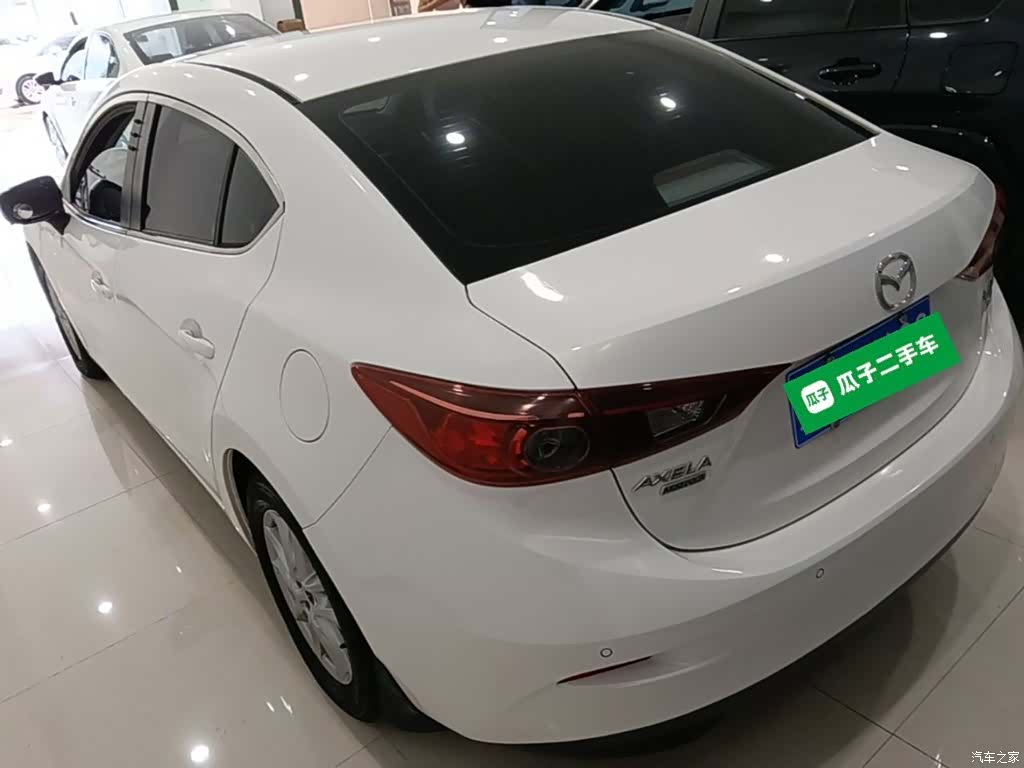 Mazda Mazda3, 2016 23