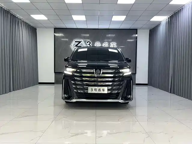 Toyota Vellfire 2025 — купить из Китая под заказ