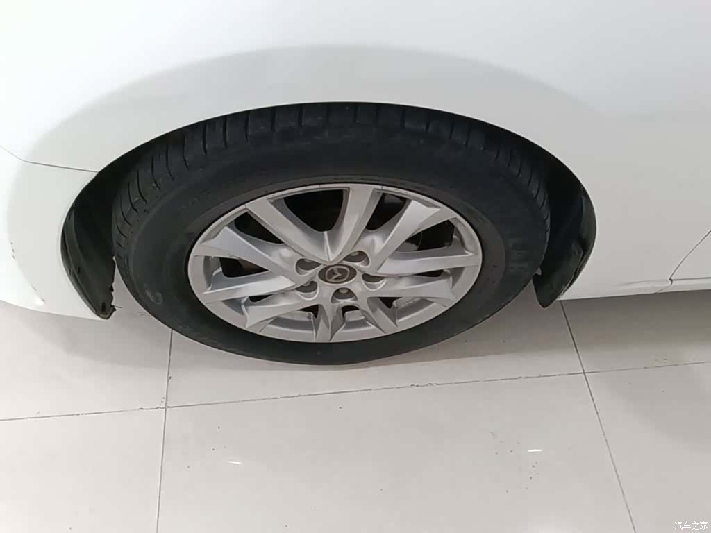 Mazda Mazda3, 2016 25