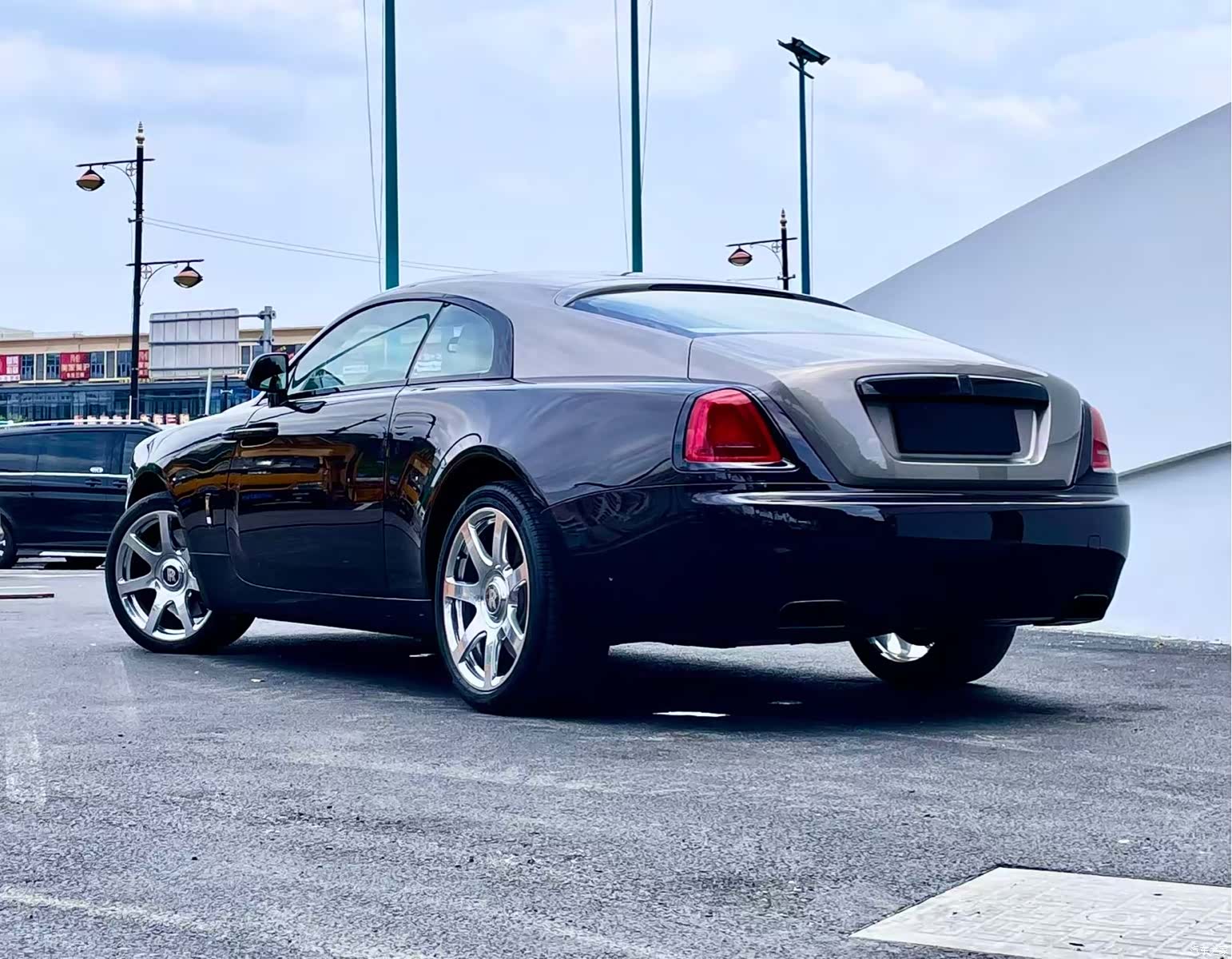 Rolls-Royce Wraith, 2015 11