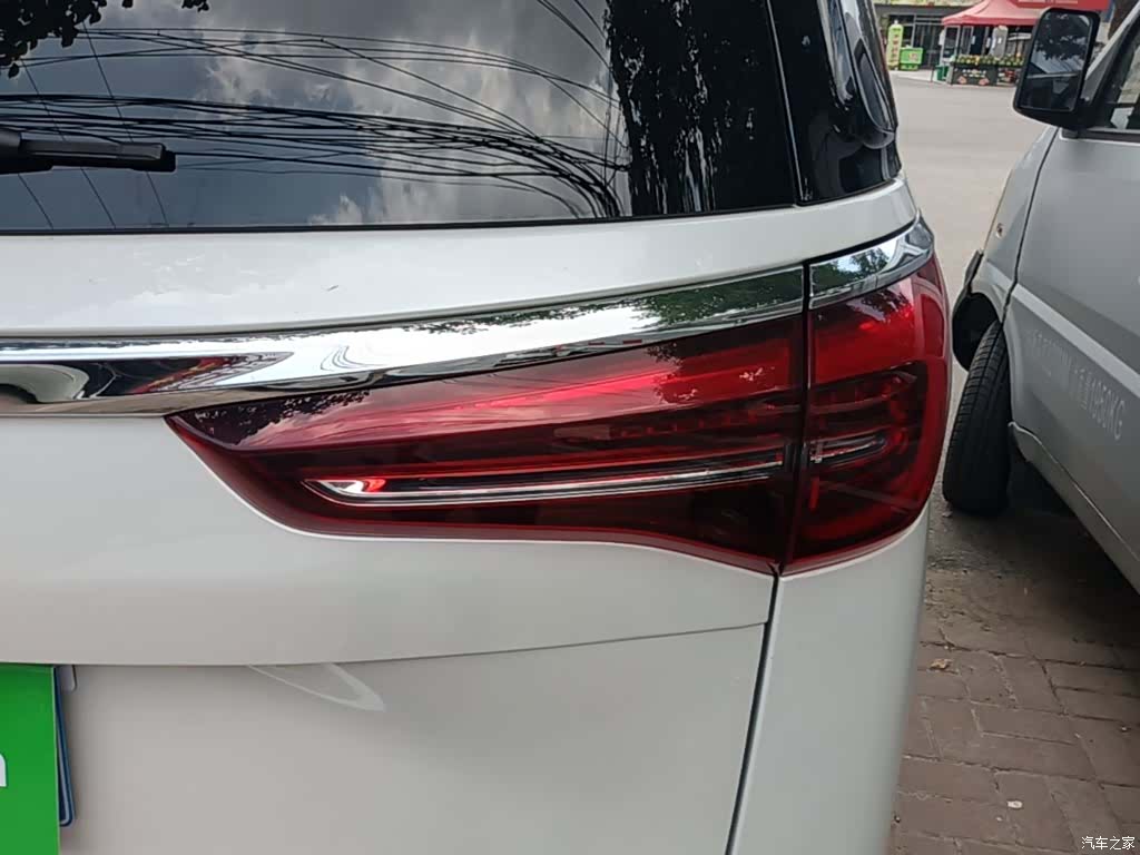 Buick GL8, 2023 8