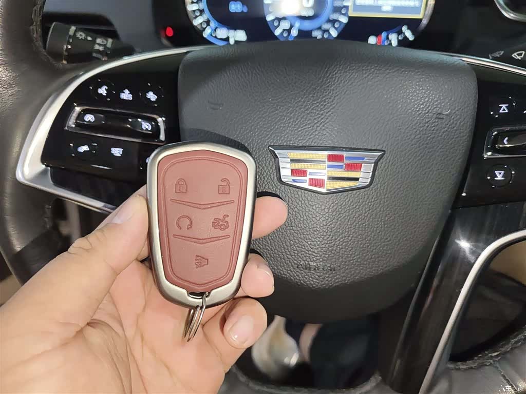 Cadillac XTS, 2019 9