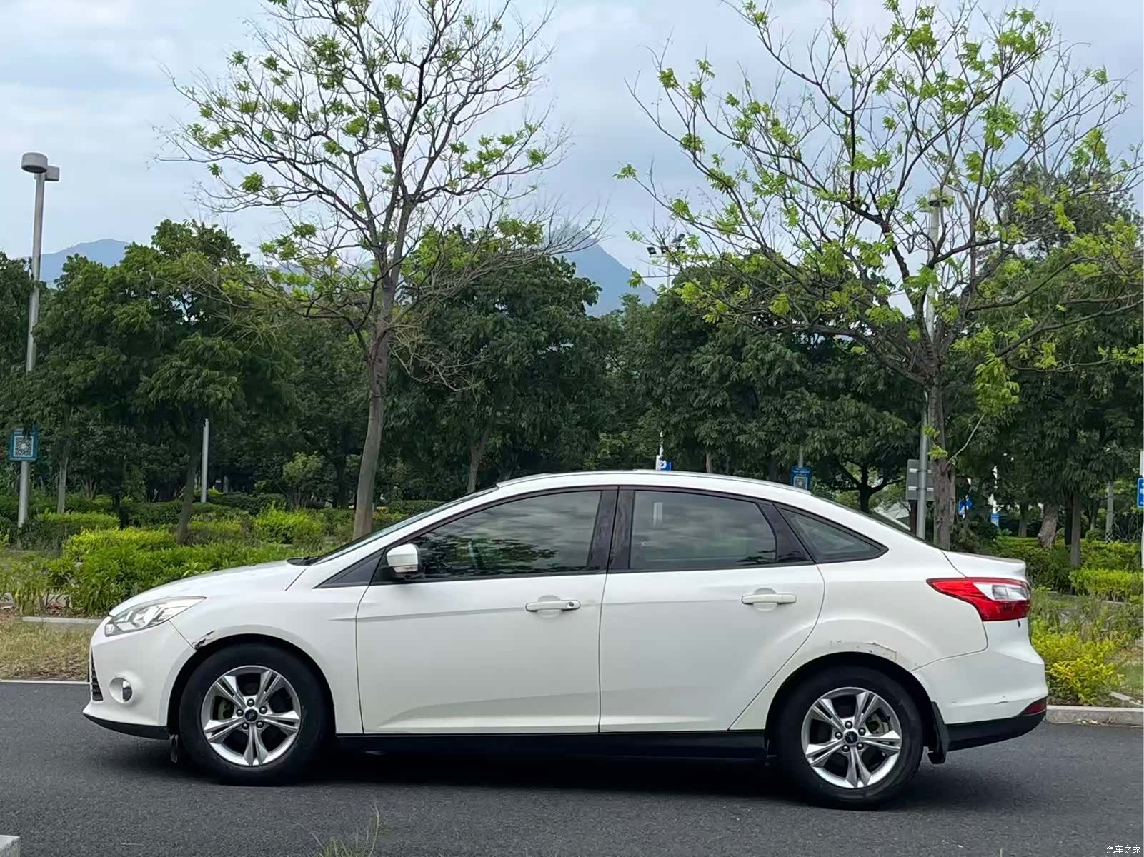 Ford Focus, 2012 9