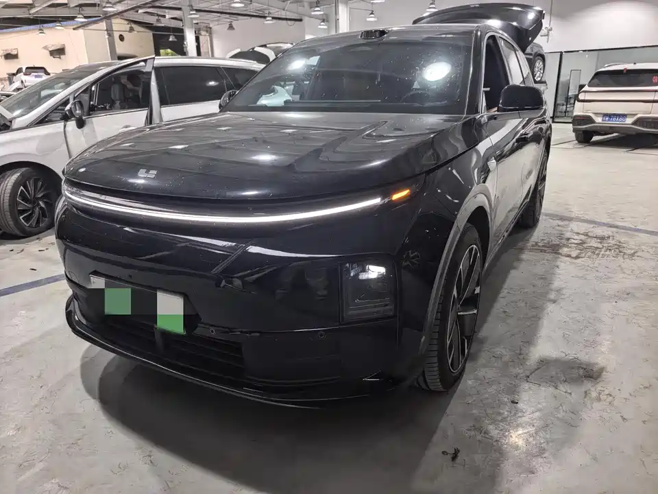 Li Auto Ideal L6
