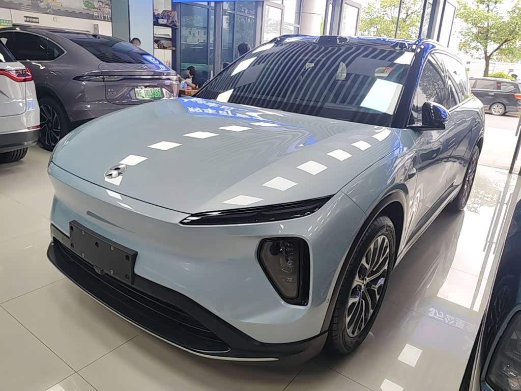 NIO ES6