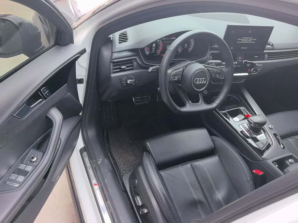 Audi A4L, 2024 13
