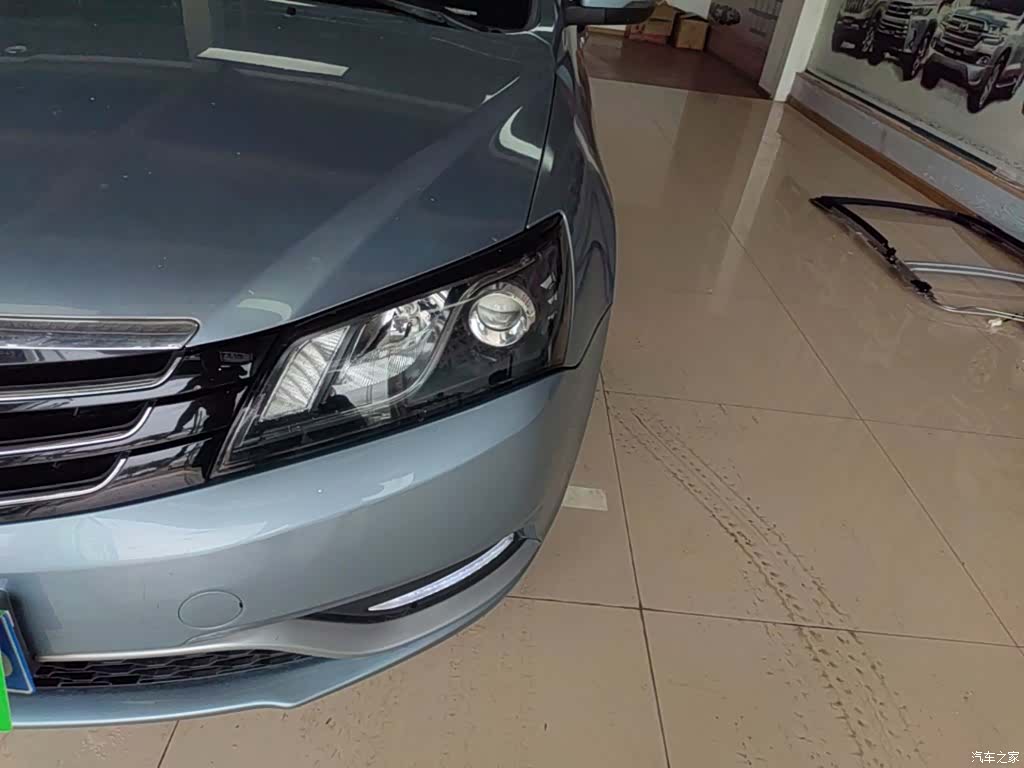 Geely Emgrand, 2015 24